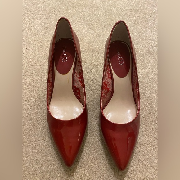 Nine & Co. Shoes - Nine & Co, red shoes, Size 9